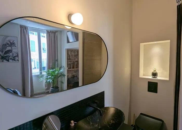 Beautiful Luxurious * Νίκαια